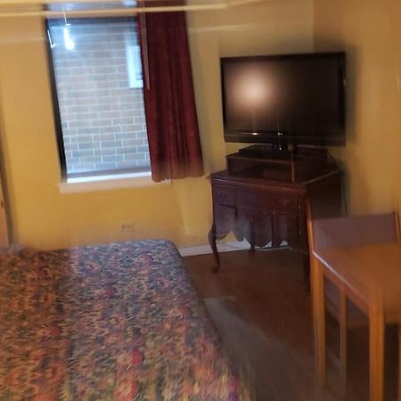 Plaza Inn Motel Calumet Park Ngoại thất bức ảnh